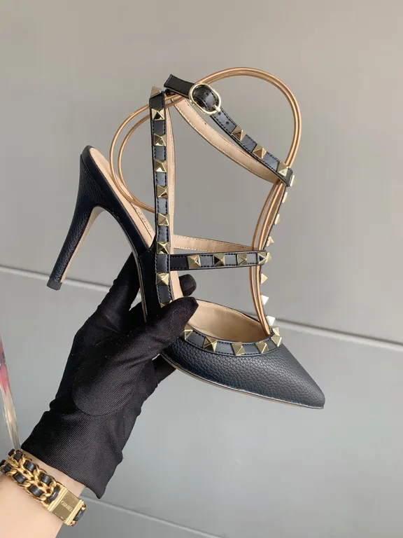 Valentino Shoe 